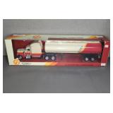 (1) JADA FLYING J TANKER TRUCK