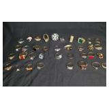 (33) ESTATE RINGS, VARIOUS MATERIALS AND CONDITION