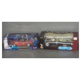 (2) 1:18 DIE-CAST CARS