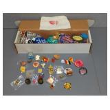 GROUP OF PINS & BUTTONS