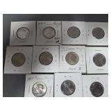 $2.75 IN QUARTERS IN FLIPS