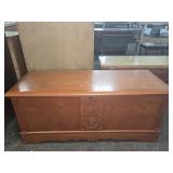 LANE CEDAR CHEST (LOCK REMOVED)