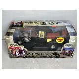 DIE-CAST MUNSTERS KOACH IN BOX