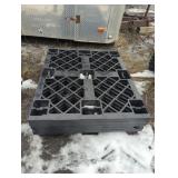 (5) LIGHT-MEDIUM DUTY PLASTIC PALLETS - 47" X 39"