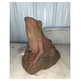CAST IRON FROG STATUE