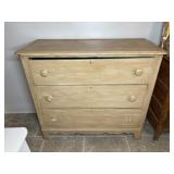 3-DRAWER DRESSER, 41"X18"X36"