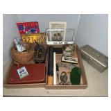 GROUP OF VINTAGE COLLECTIBLES, SPORTS, TINS, MORE