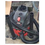 CRAFTSMAN 6 GALLION SHOP VAC