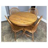 OAK KITCHEN TABLE W/ 4 CHAIRS