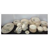 GARDEN CITY POTTERY DISH SET