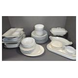 WHITE DISHWARE
