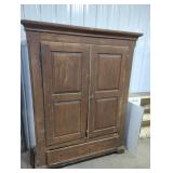 ANTIQUE ARMOIRE