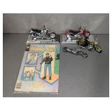 (3) MAISTO REPLICA MOTORCYCLES