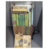 ANTIQUE & VINTAGE BOYSCOUT/ GIRLSCOUT BOOKS