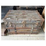 FLAT TOP TRUNK, 32"X19"X23"