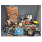 SCALE, TING TONG WACKET