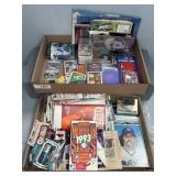 BASEBALL CARDS & COLLECTIBLES