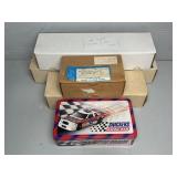 (5) CONTAINERS MIXED SPORTS TRADING CARDS