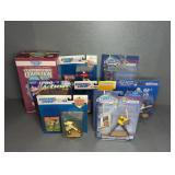 (8) STARTING LINEUP BASEBALL FIGURINES - NIB