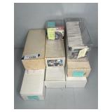 (8) CONTAINERS FOOTBALL CARDS - MIXED