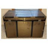 METAL CLAD FLAT TOP TRUNK, 40"X24"X25"