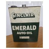 SINCLAIR EMERALD 2 GALLON OIL CAN - FULL