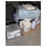 HOUSEHOLD BEDDING NEW IN PACKAGE