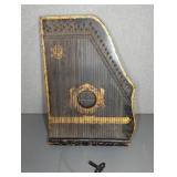 Menzenhauer No. 2 Guitar Zither with Key