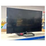LG 33-Inch Flat Screen LED TV With Remote