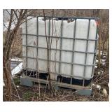 Plastic IBC Tote Tank with Metal Cage