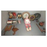 Vintage Tin & Decor Mixed Collectibles Lot