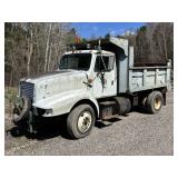 1990 International 8200 2x4 Dump Truck w/ Plow