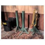 KanJam Plastic Goals and Wooden Toss Game Stands