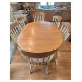 Dining Table with 6 Windsor Style Chairs