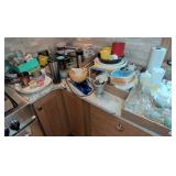 Kitchenware and Drinkware Lot