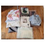 Quilts, Afghans, and Throws Lot