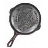 Griswold No. 5 Cast Iron Skillet 724