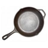 Lodge Cast Iron Chef Skillet, 9.75ï¿½ Dia.