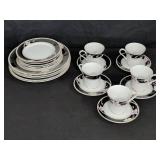 Oneida Persuasion Japan china dinnerware set 20pc