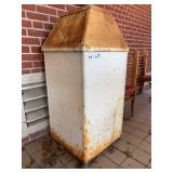 22ï¿½x22ï¿½x48ï¿½ Metal Waste Bin