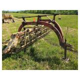 Sperry New Holland Model 256 Hay Rake
