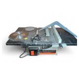 Black & Decker 8' Table Saw With Extra Blades