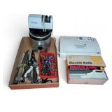 Kitchen Appliance Lot: FoodSaver, Chef'sChoice