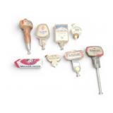 Vintage Beer and Liquor Tap Handles, 8 Pc