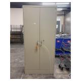 Storage Cabinet 36'x18'x78'