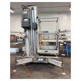 JLG AM-24 AccessMaster Personnel Lift