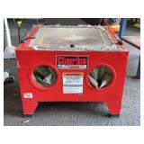 Clarke Abrasive Blast Cabinet Model SB909G