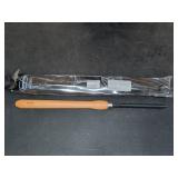 Robust 5/8" Detail Spindle Gouge with Maple Handl