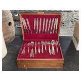 Oneida Community Silverplate 80 Pc Flatware Set