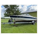 Pacer Bowrider Boat, Suzuki 115 Outboard, Trailer